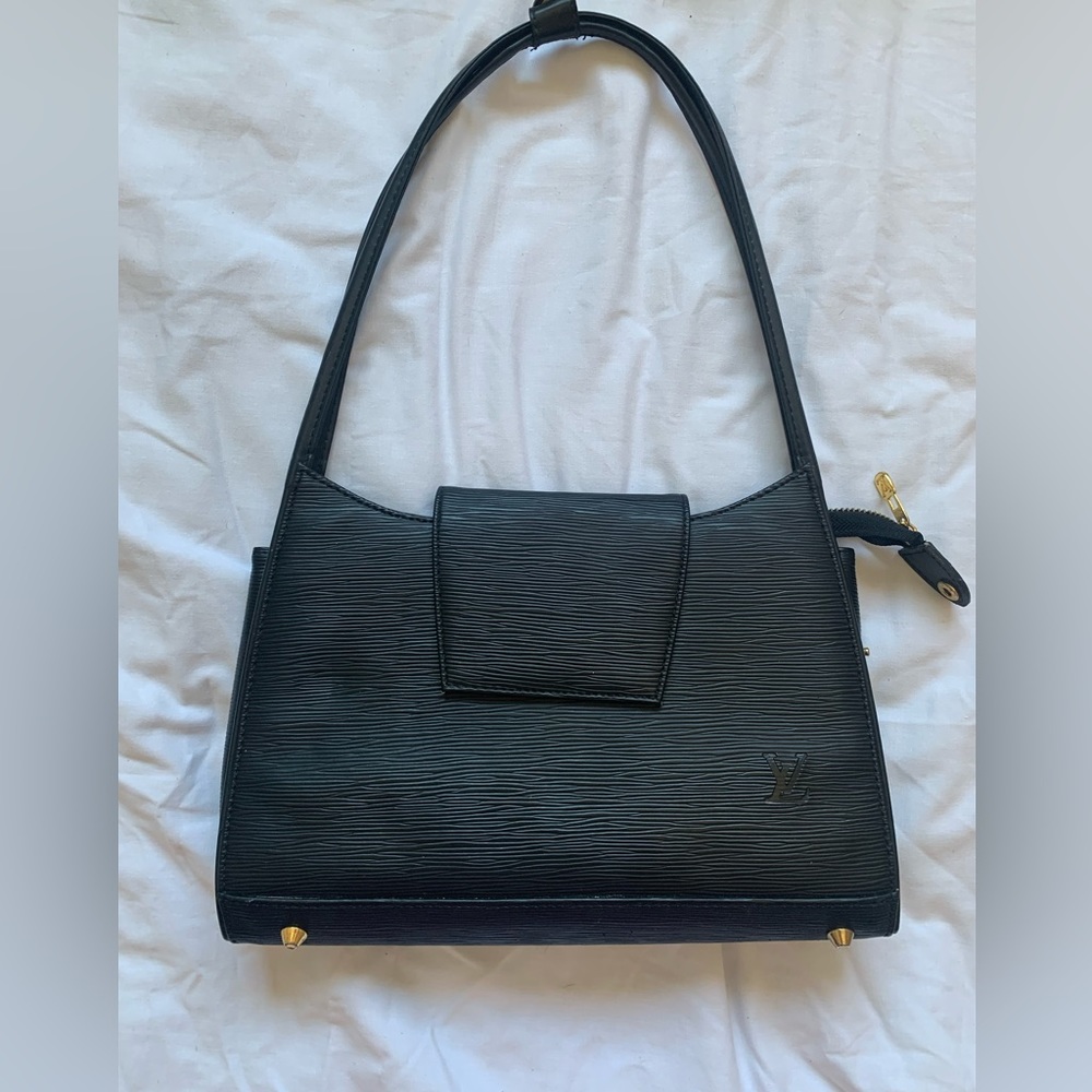 louis vuitton epi leather vintage bag